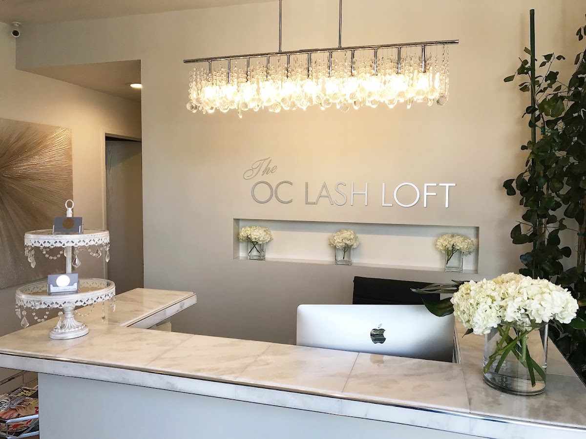 THE OC LASH LOFT