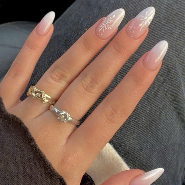 Divine Nails And Lashes